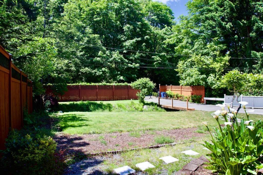 Private Seattle Getaway Home Near Lake Washington! Ngoại thất bức ảnh